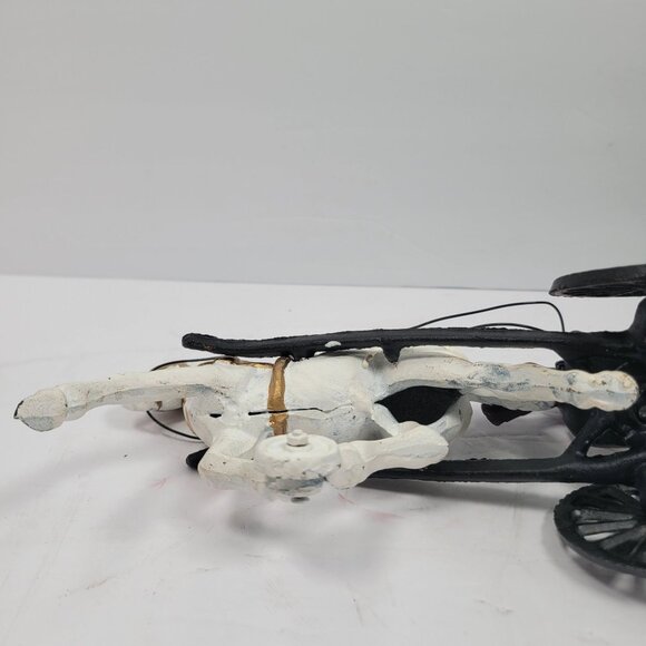 Vintage Cast Iron Horse Drawn Carriage Hand Painted Collectible with Figurine - Picture 11 of 12